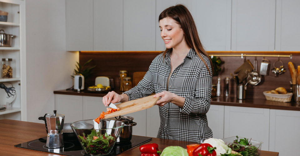 Healthy Vegetables Should only be Eaten  Raw